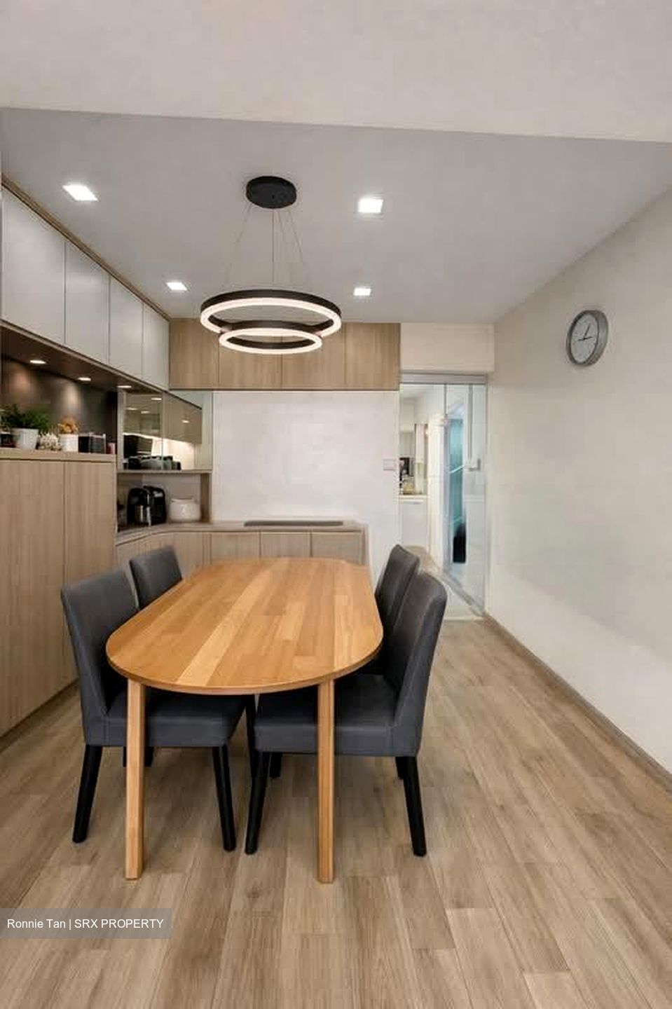 Blk 568 Hougang Street 51 (Hougang), HDB 4 Rooms #568305821
